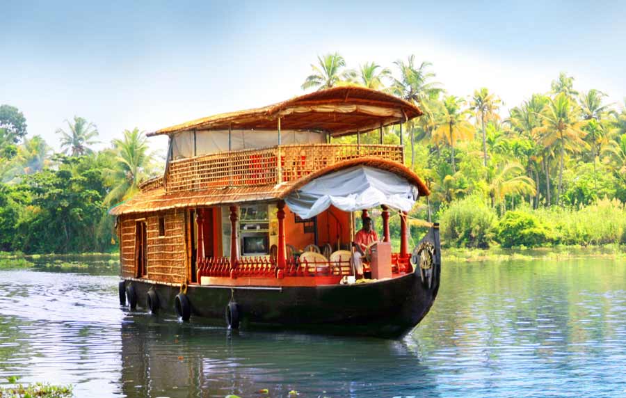 House Boat Stay In The Backwaters of Kerala