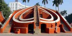 Jantar Mantar Delhi Timings, Entry Fees, Location, Facts, History, Architecture & Visiting Time