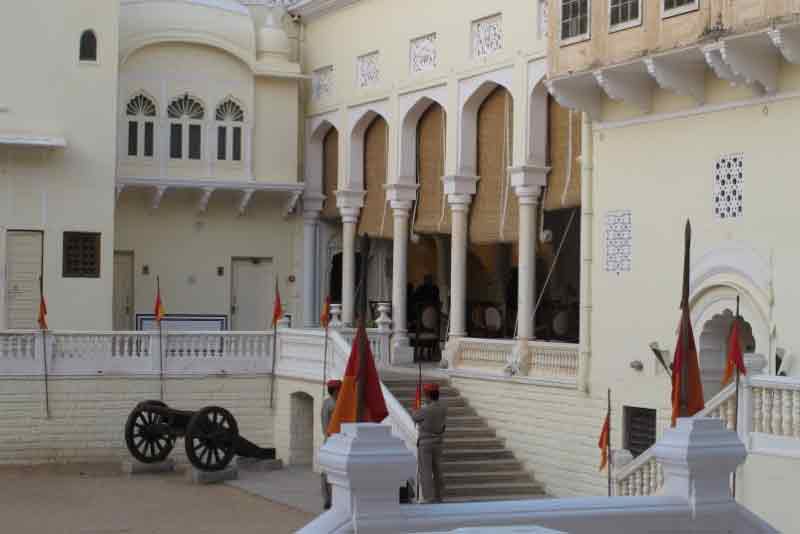 Castle Mandawa Hotel