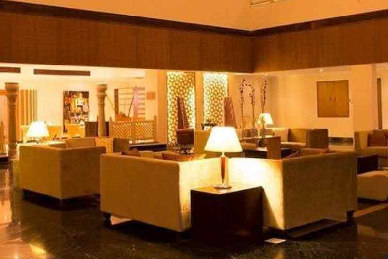 Golden Tulip lobby Jaipur