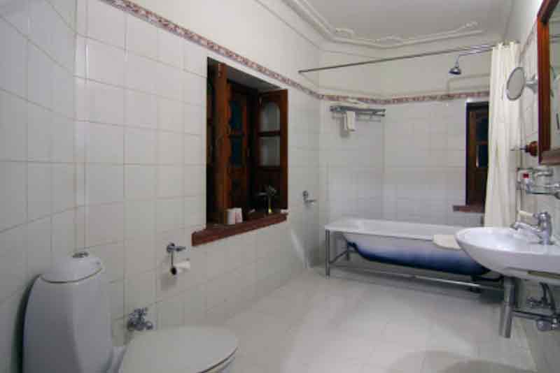 Jagat Palace Bathroom