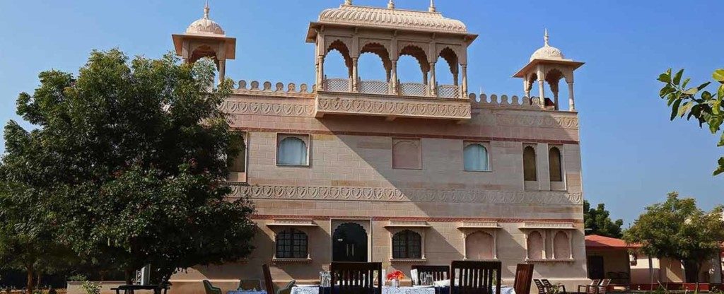 Stay at the Luxurious Hotels in Ranthambore