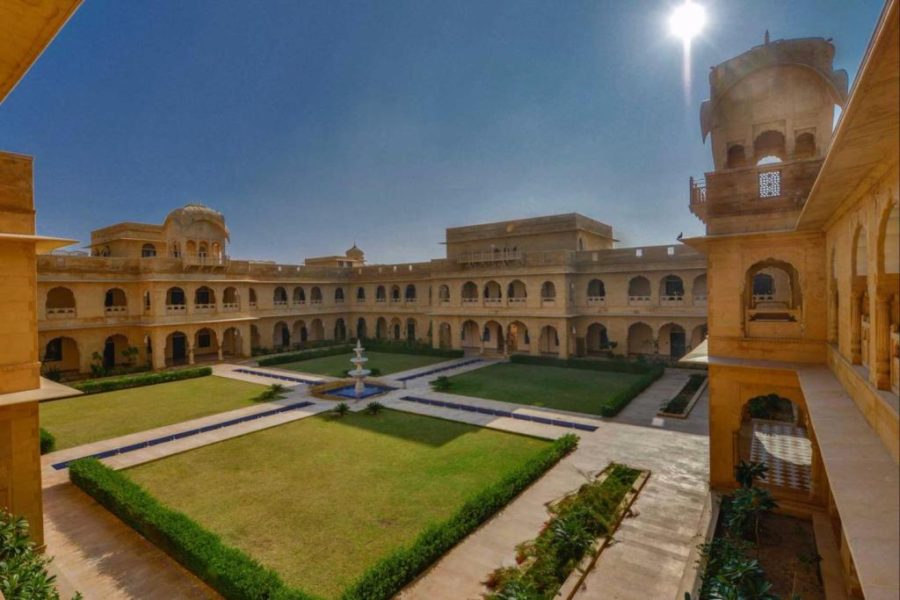 Luxurious Stay in Jaisalmer