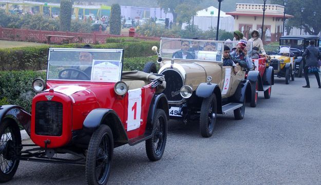 Jaipur City Tour Car Rental