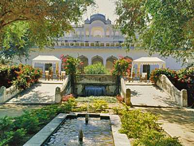 Samode Un posto di eredità nel Rajasthan : –