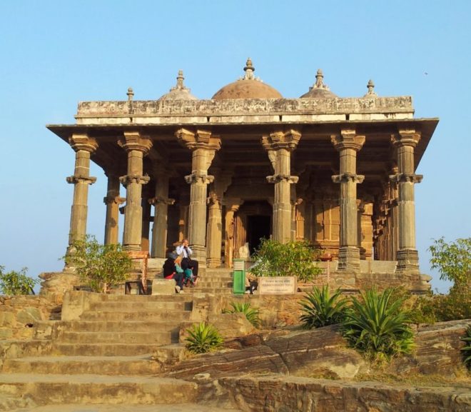 Visit Temples Near Jaisalmer