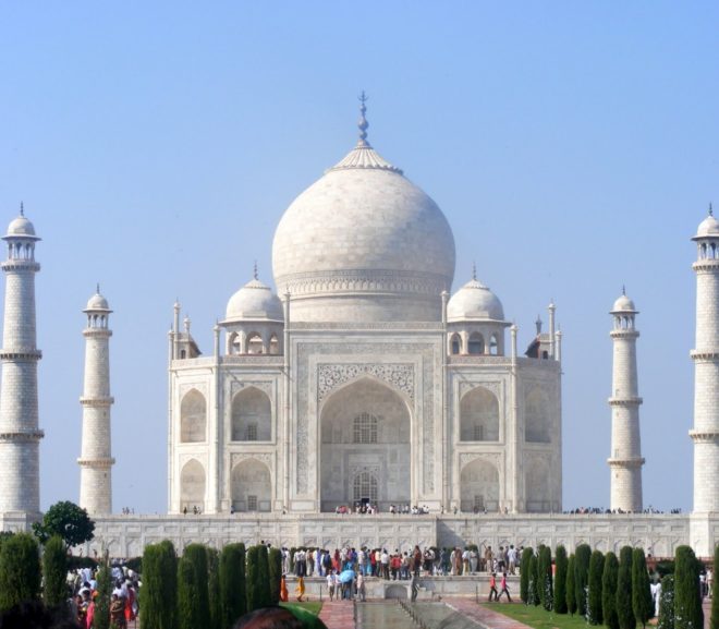 5 Unforgettable Places To  Visit In Agra