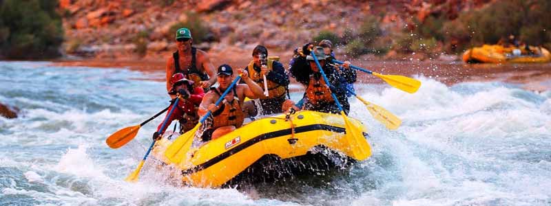 Rafting in Kashmir