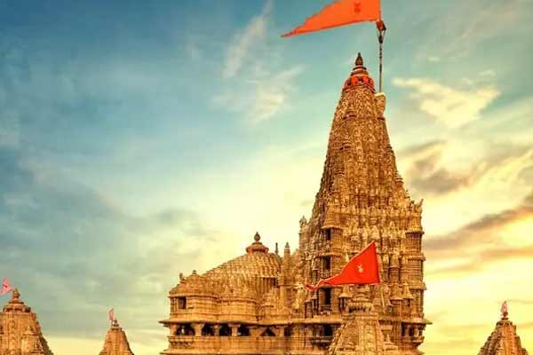 Top 8 Places to Visit Dwarka