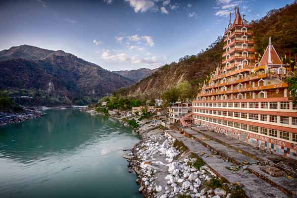 Top 8 Temples To Visit In Rishikesh