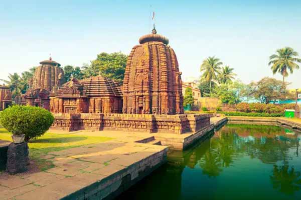 10 Tourist Places to Visit Bhubaneswar