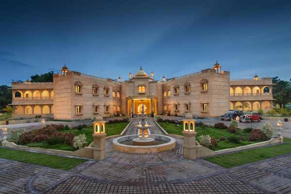 Top 6 Luxury Hotels in Khajuraho