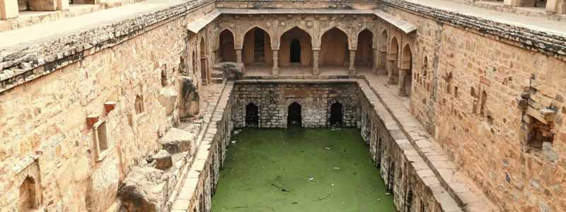 Agrasen ki Baoli Delhi