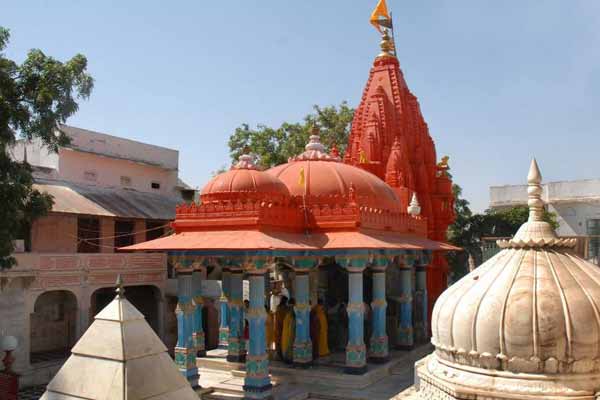 Famous Temples in Pushkar