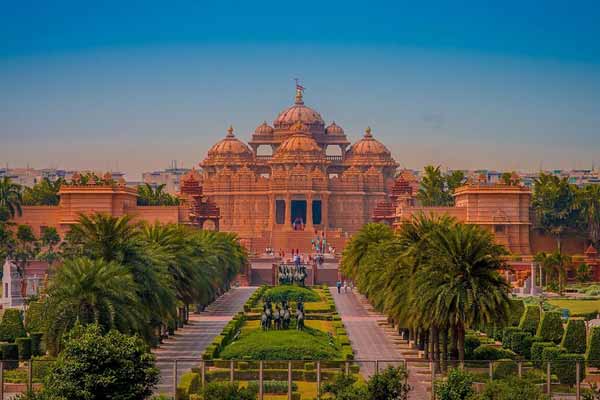 Famous Temples in Delhi