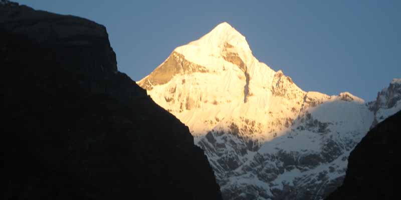 Neelkantha Parvat