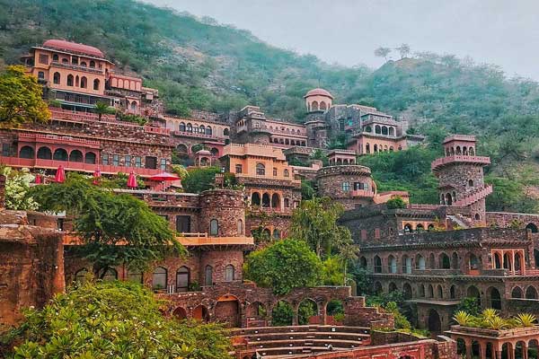 Places To Visit In Neemrana