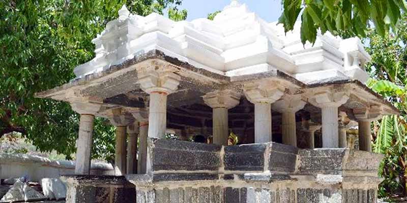 Achaleshwar Mahadev Temple