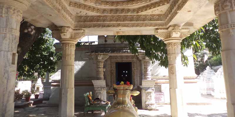 Achaleshwar Mahadev Temple