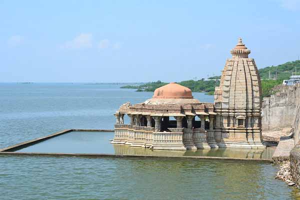 Bisaldeo Temple Tonk