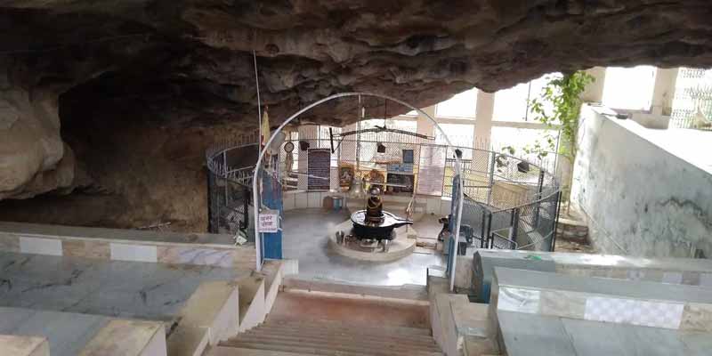 Bhim Bhadak Cave