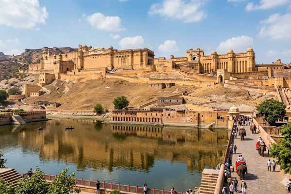 Complete Guide to Amer Fort Jaipur: Tickets, Timings, Travel Tips & History