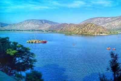 Rajasthan Tours, Jaipur siliserh lake