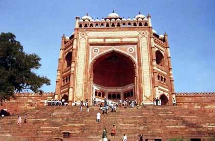 Buland Darwaza