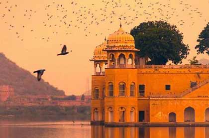 Customised Jaipur Holiday Packages