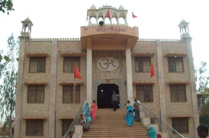 Jaipur Do Janti Balaji Car Rental