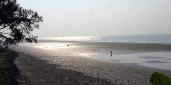 Frazerganj Beach
