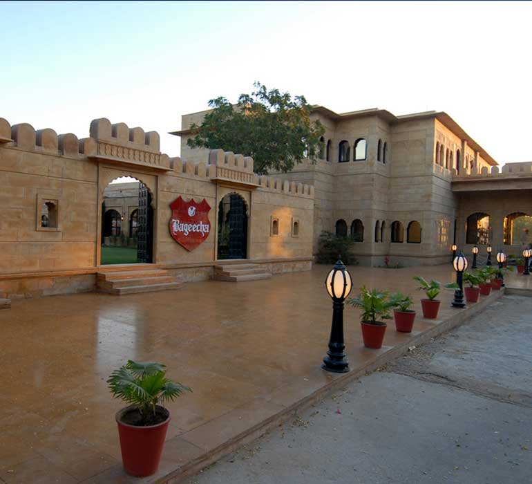 Hotel Gorbandh Palace