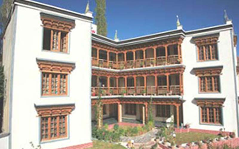 Hotel Alchi Resort