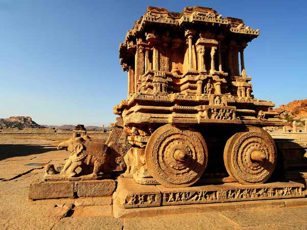 Famous Tourist Places In Karnataka