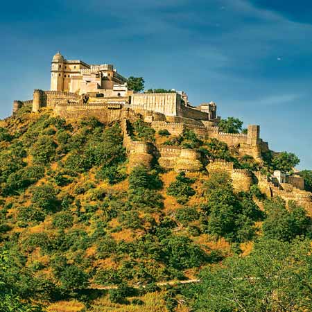 Day-Trip to Kumbhalgarh Fort from Udaipur