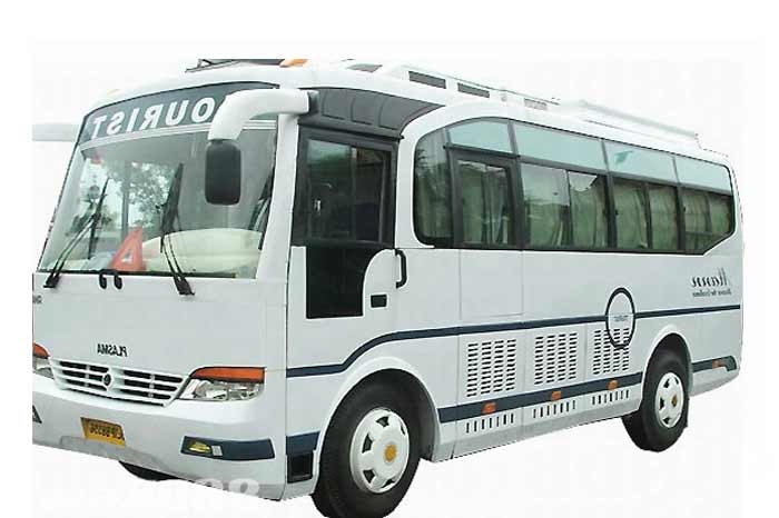 Luxury Coach/Bus - 18 Seater