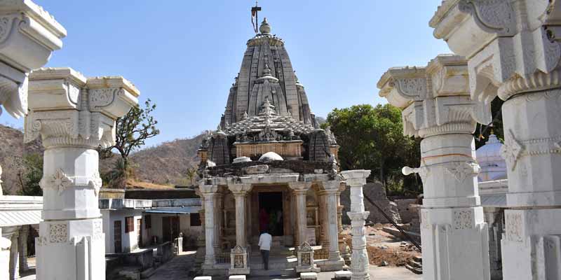 Muchhal Mahavir Temple