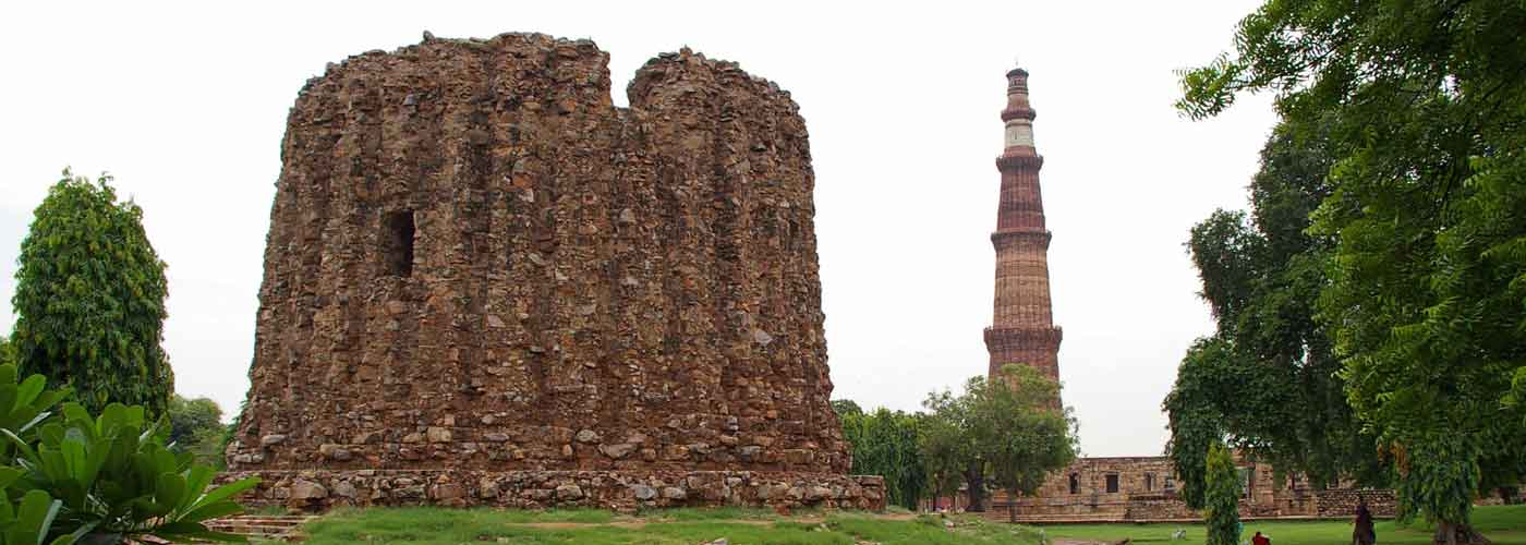 Qutub Minar Delhi Timings, Entry Fees, Location, Facts, History, Architecture & Visiting Time
