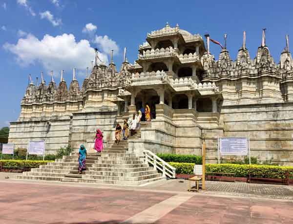 Tour code 8 Jaipur Pushkar Udaipur Tour