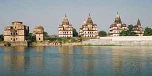 Royal Chattris Orcha