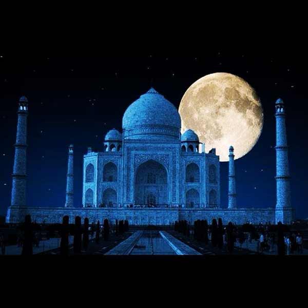 Taj Mahal Moonlight Tour