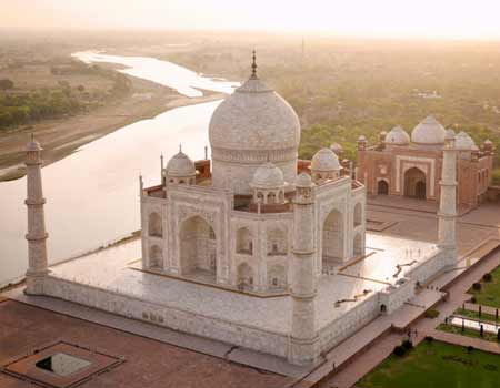 Taj Mahal Story