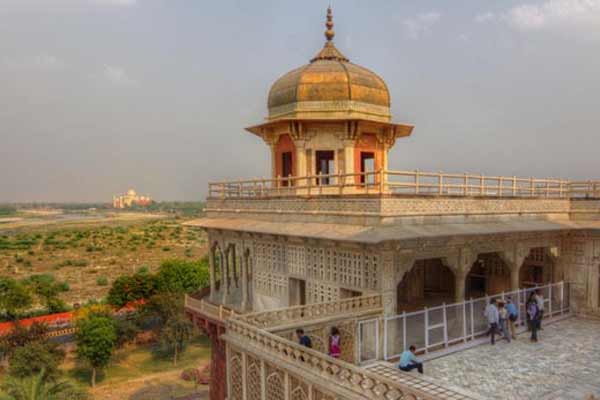 Things to see in Taj Mahal