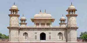 Tomb of Itimad Ud Daulah Agra