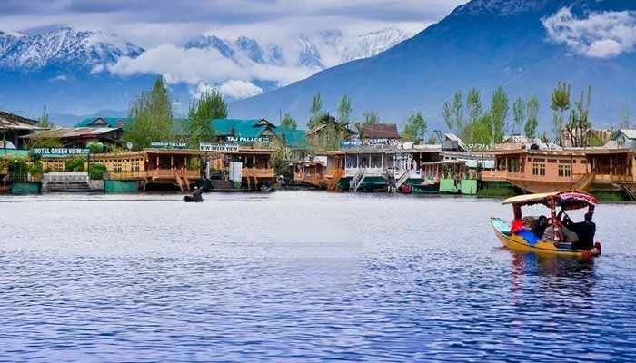 Vaishno Devi Kashmir Tour