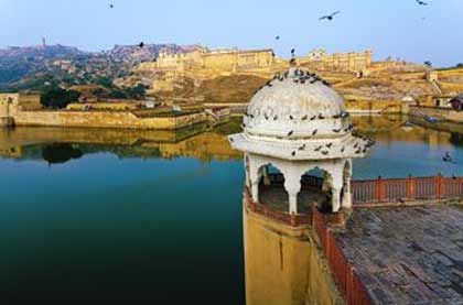 Why To Visit Jaipur ?