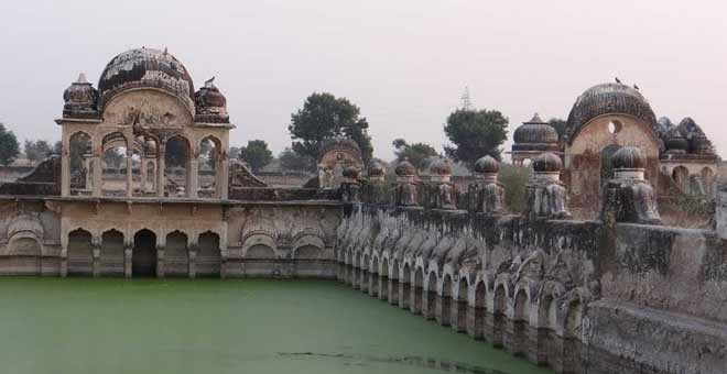 Aath Kambh Chhatri Shekhawati