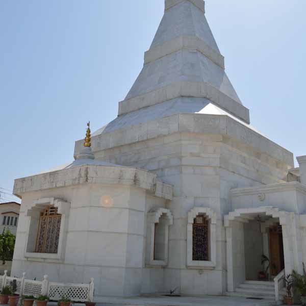 Anandamayi Maa Ashram