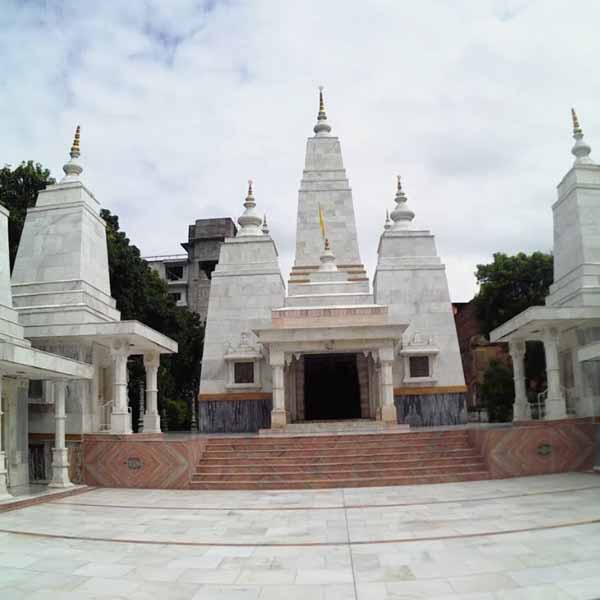 Doodhadhari Barfani Temple