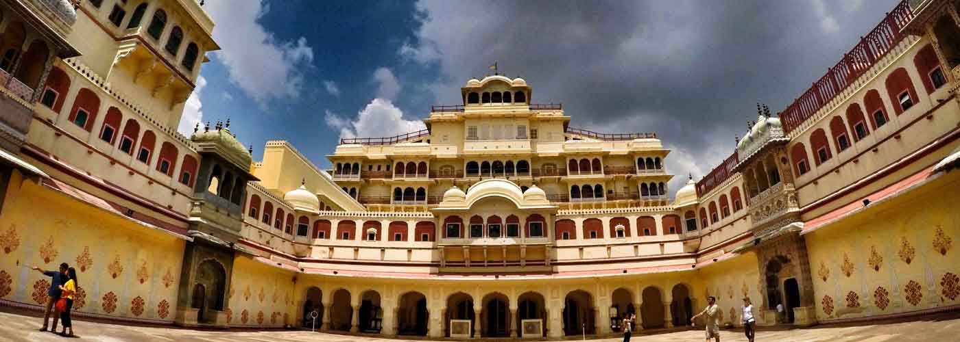 City Palace Jaipur – Visiting timings, Entry fee, History - Rajasthan